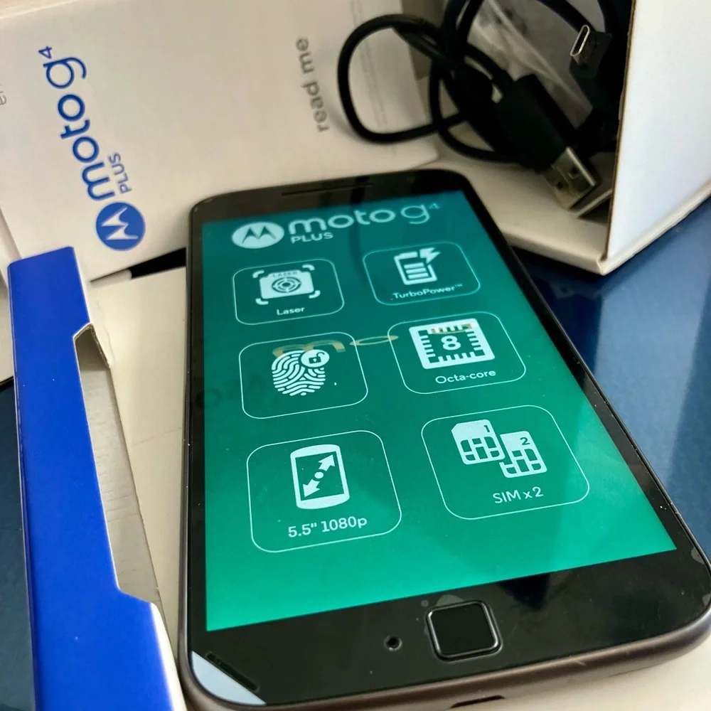 NEW Lenovo Motorola Moto G4 Plus Dual Sim 16GB XT1642 Unlocked Nano SIM Incl’d